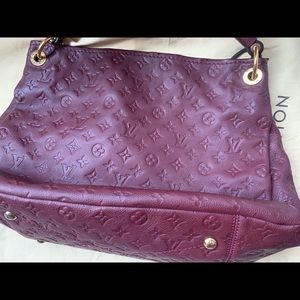 Louis Vuitton Artsy MM 🎅🏻